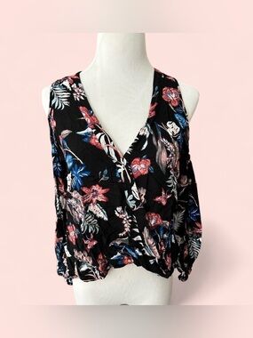 lush cold shoulder top